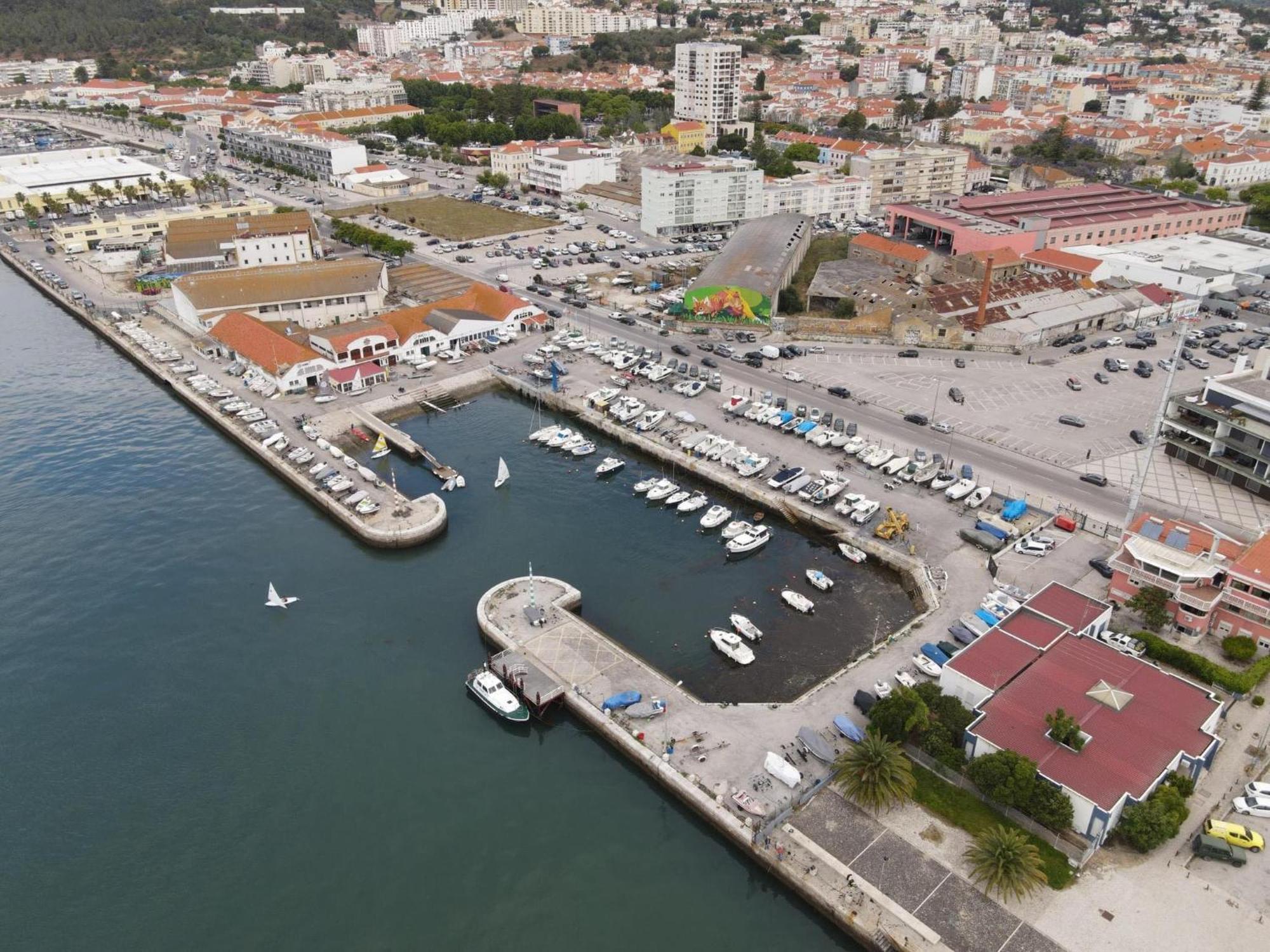 Duplexdubocage Setúbal Exteriör bild